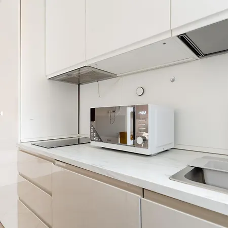 Guesthost - Comfy Near Pasteur M1 * Milano