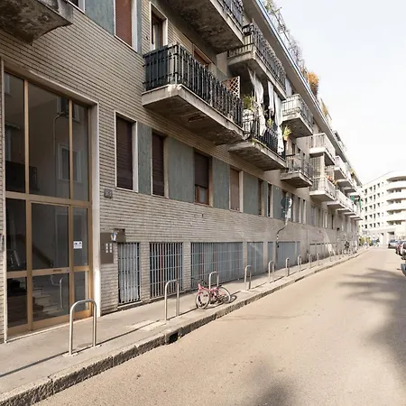Guesthost - Comfy Near Pasteur M1 Appartamento Milano